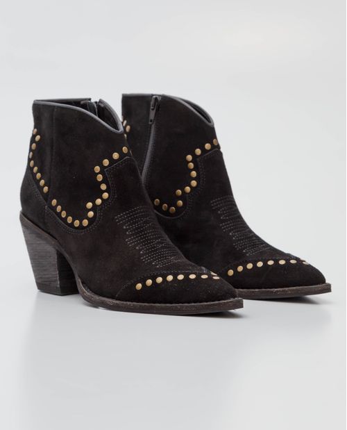 Botas de Mujer en Cuero Gamuzado, Tipo Western - Taches Decorativos