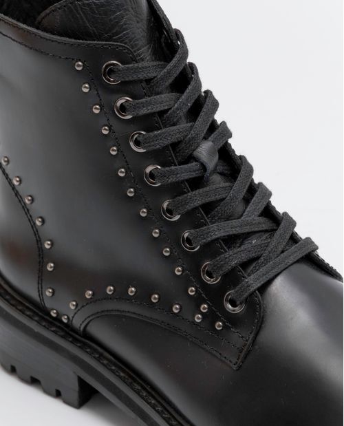 Botas de Mujer en Cuero, Tipo Militar - Caña Media Ajustada Remaches Decorativos en Cortes