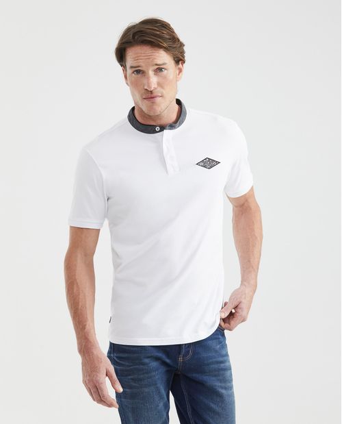 Camiseta de Hombre Tipo Polo, Slim Fit Manga Corta - Cuello Nerú con Denim