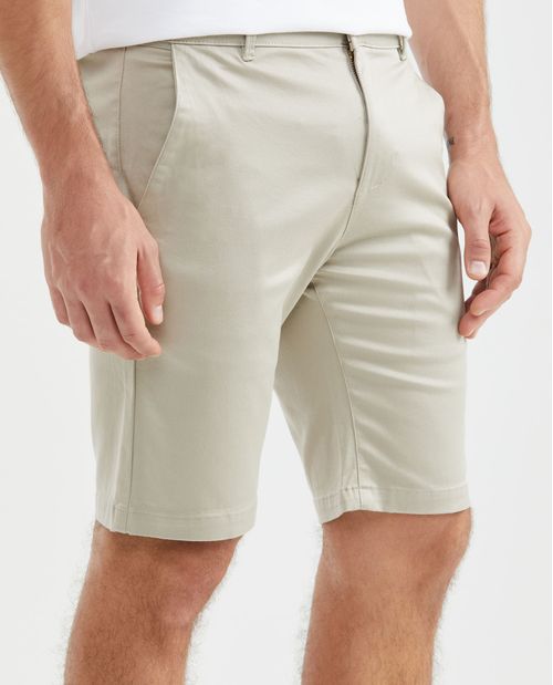 Bermuda de Hombre, Regular Fit - Cortes en Costados