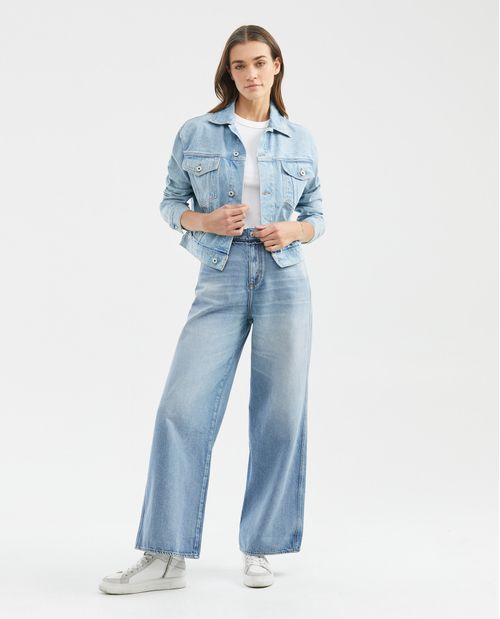 Chaqueta de Mujer en Denim, Tipo Trucker Oversized Fit - Azul Claro