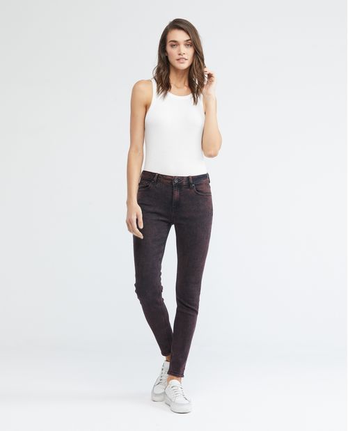 Jean de Mujer High Rise, Cosmo, Bota Skinny - Rojo