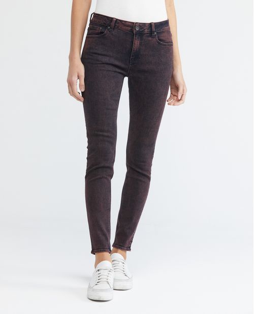Jean de Mujer High Rise, Cosmo, Bota Skinny - Rojo