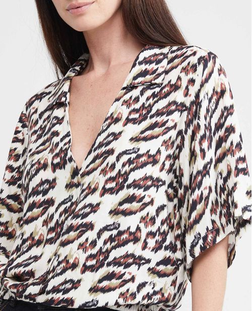 Camisa Resort de Mujer, Silueta Recta Manga Corta Cuello Camisero - Animal Print