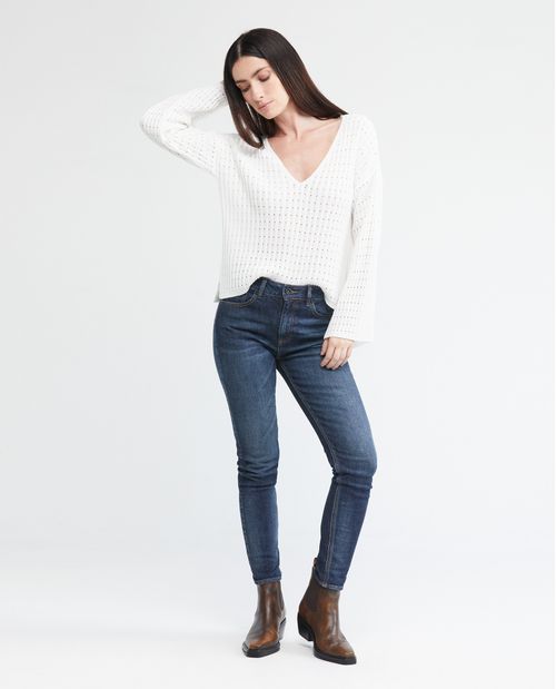 Camiseta Tejida de Mujer, Silueta Relajada Escote Profundo en V Manga Larga con Terminación en Campana - Galga Liviana