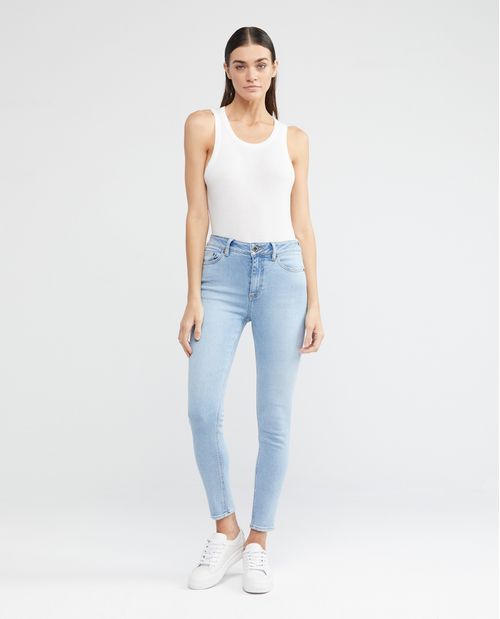 Jean de Mujer Super High Rise, High Cosmo, Bota Skinny - Azul Claro