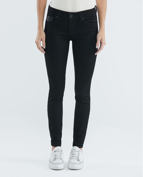 Jean de Mujer Low Rise, Rusty, Bota Skinny - Negro Mate