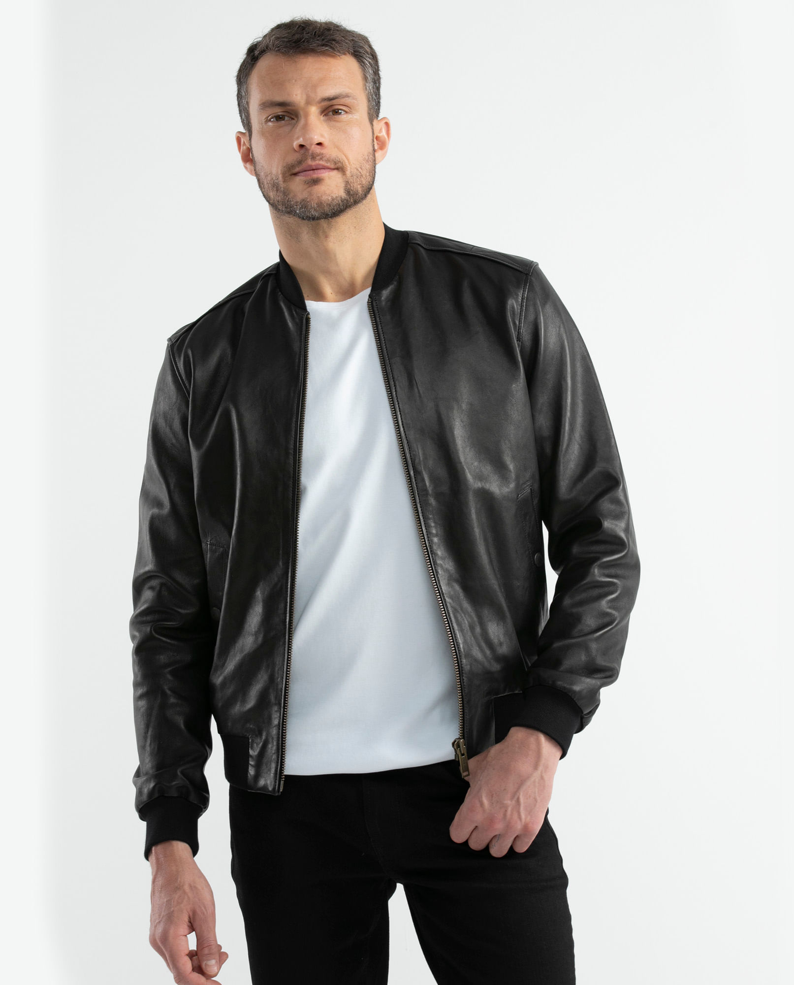 Chaquetas negras para hombre best sale