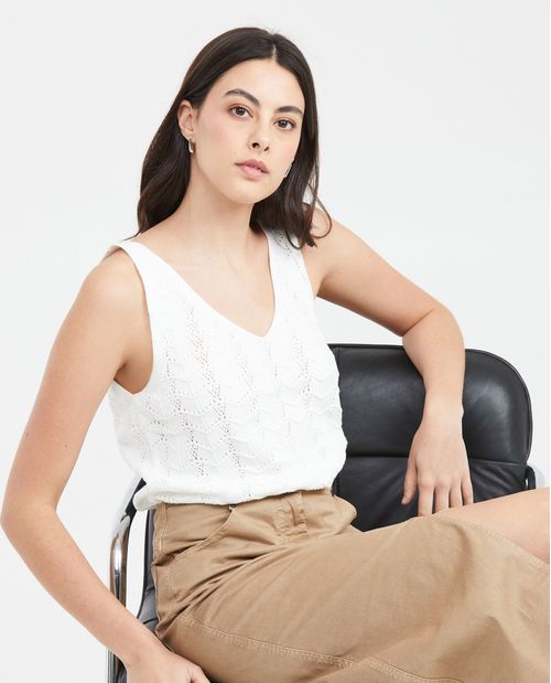 Camiseta Tejida con Escote en V y Manga Sisa para Mujer
