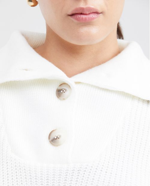 Suéter Tejido con Cuello Alto y Media Perilla de Botones para Mujer