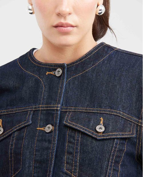 Chaqueta en Denim Azul Claro Straight Fit para Mujer