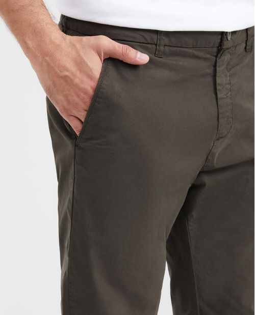 Pantalón Tipo Chino Regular Fit Bota Slim para Hombre