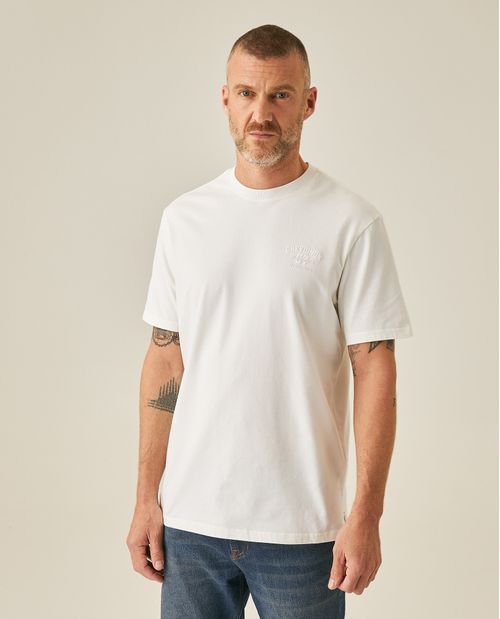 Camiseta de Hombre Classic Fit Manga Corta Estampado en Pecho Tela Piqué-Panal en Mezcla de Algodón