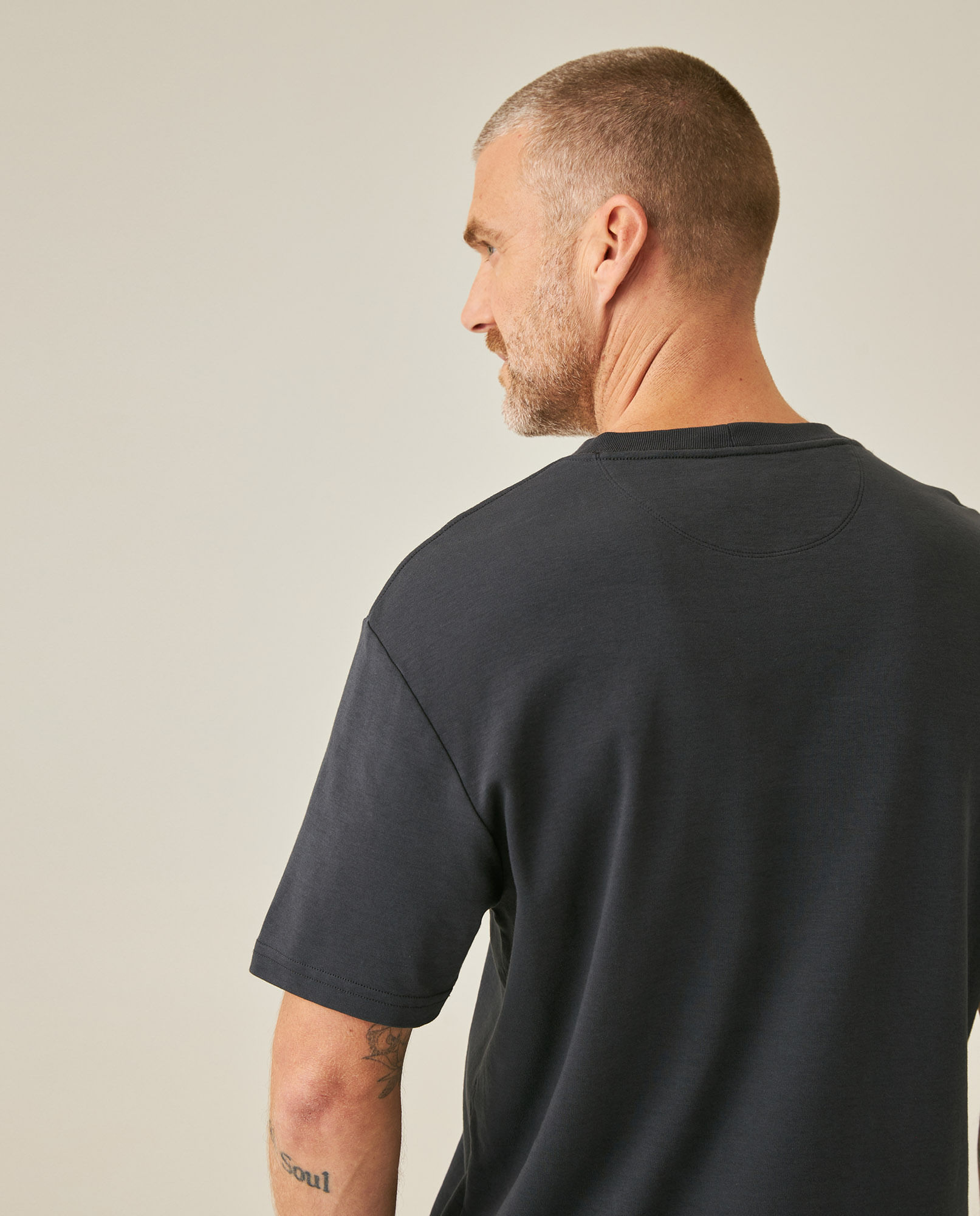 63_641H040_GRI190000_7.jpg