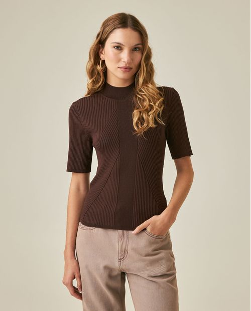 Top de Mujer Tejido Acanalado Cuello Nerú Cortes Irregulares Súper Liviano en Mezcla de Viscosa