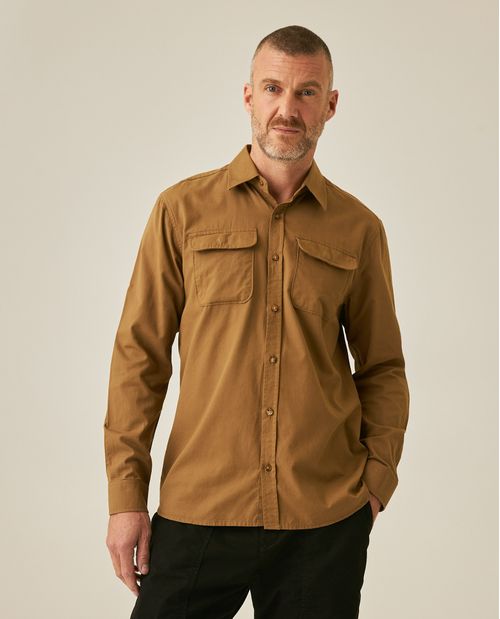 Camisa de Hombre Manga Larga Regular Fit Bolsillos de Parche Diagonal Marcada Twill en Algodón