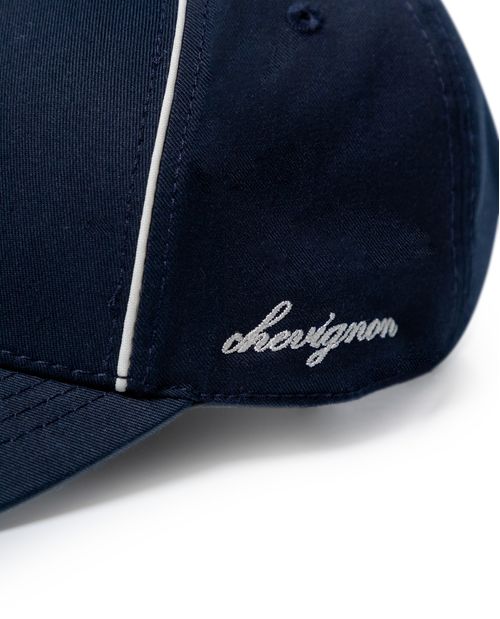 Gorra Unisex 6 Paneles Drill con Vivos Crudo y Gráfico Bordado en Algodón