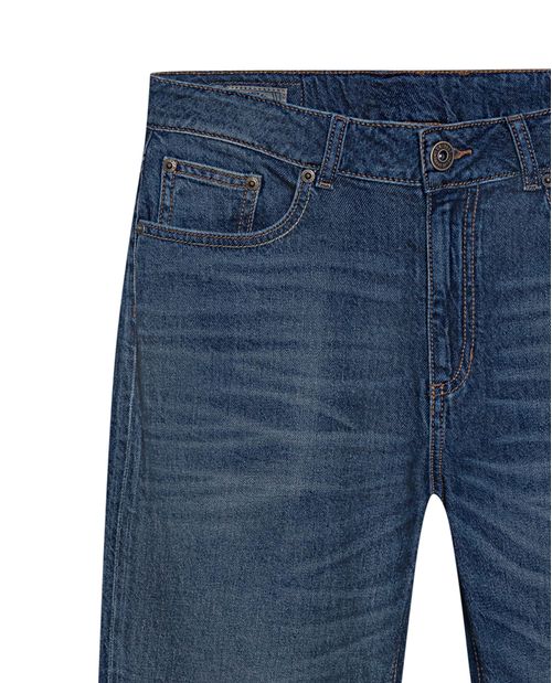 Jean de Mujer Boy Fit Bota Ajustada Tiro Medio con Efecto Desgaste Leve Lavado Oscuro en Mezcla de Algodón y Tencel