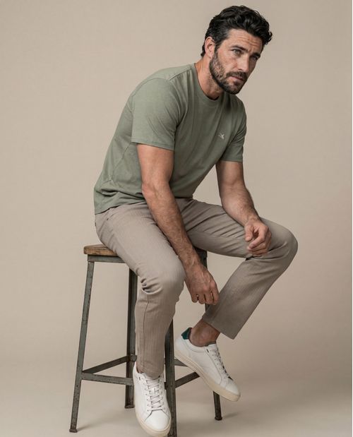 Pantalón Chino Tiro Medio Para Hombre