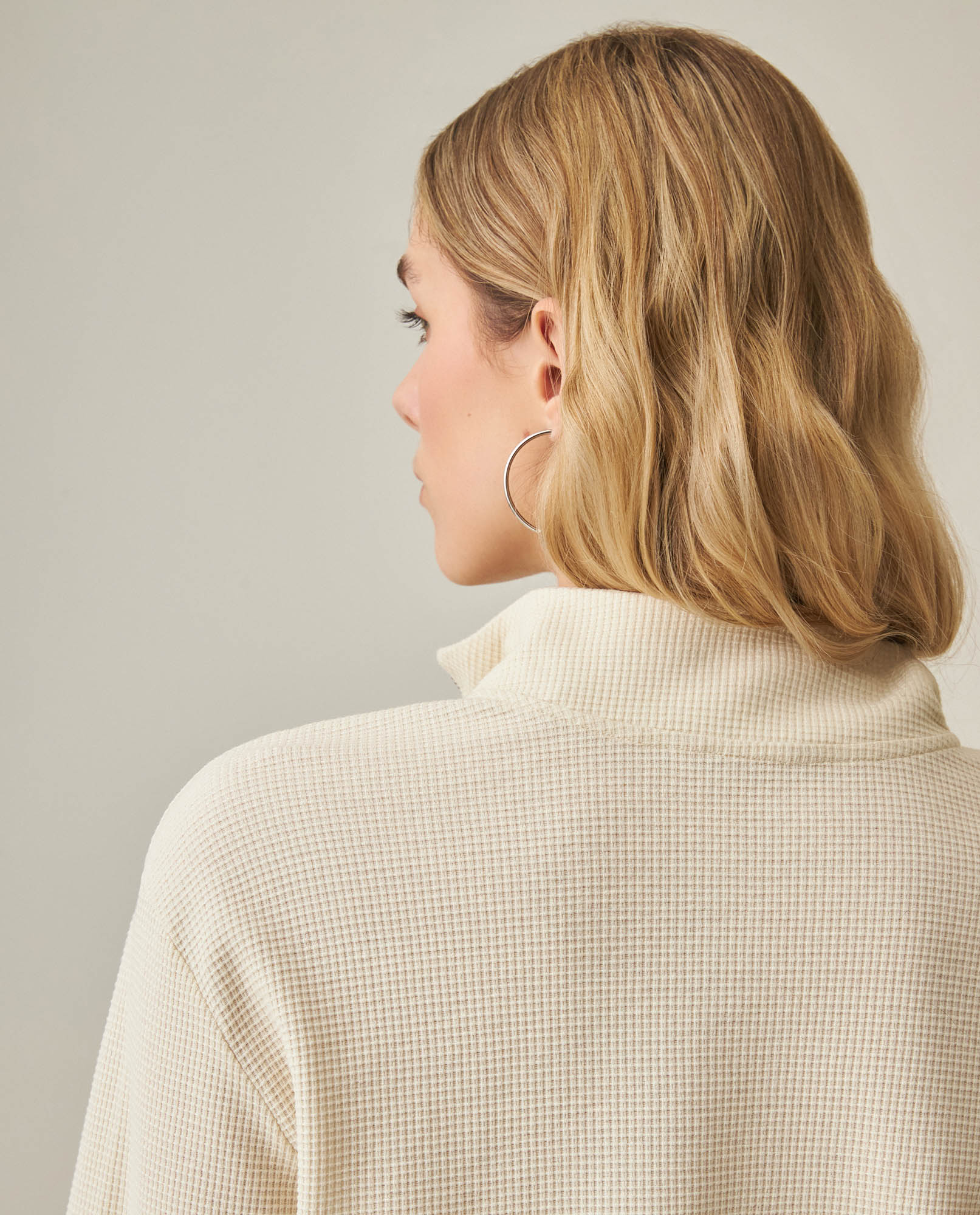 63_702H017_CRU125202_7.jpg