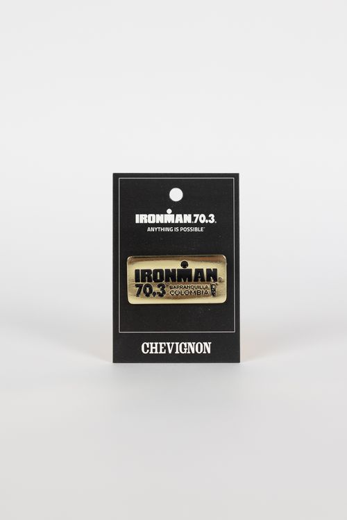 Pin Ironman Dorado