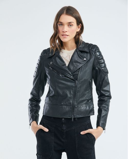 Women's Jacket: Timeless Leather Elegance
