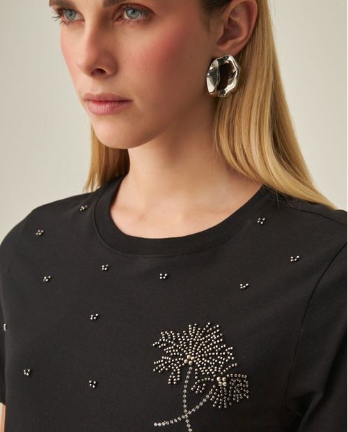 Camiseta Bordada de Mujer