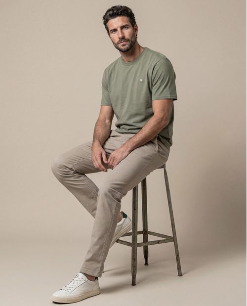 Pantalón Chino Tiro Medio Para Hombre