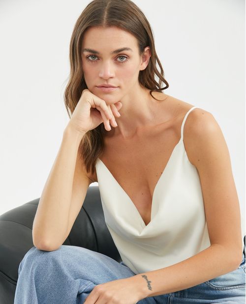 Blusa de Mujer Tipo Lencera, Silueta Recta Tirantes Delgados Escote Cuadrado Drapeado