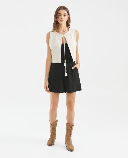 Camisa de Mujer, Tipo Chaleco Manga Sisa Cuello Redondo - Bordado