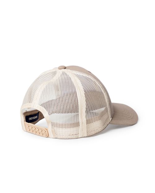 Gorra Trucker Detalles en Cuero