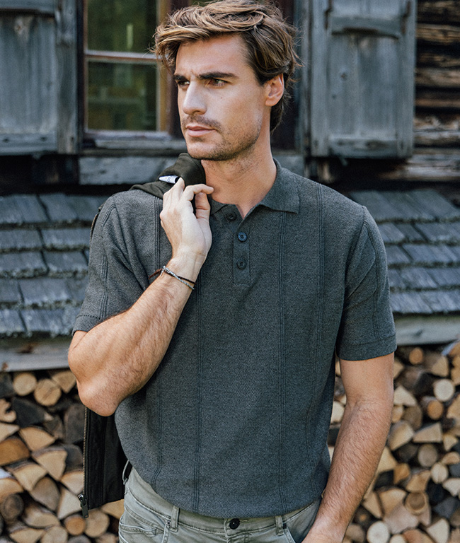 Polos